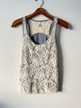 Robin K Y2K Layered Lace Boho Racerback Tank Top Cream & Grey